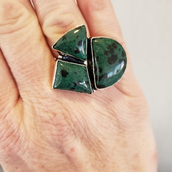 New Ruby Zoisite 925 Silver Ring. - Picture 3 of 7